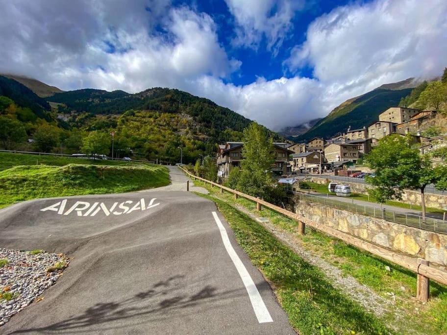 Iconic - A Pie De Pistas En 1 Minuto - Terraza Con Vistas Al Valle Arinsal - Parking Gratis L By Bonesvacances Exterior photo